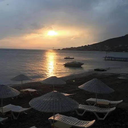 Otel Marmada Marmara Adası