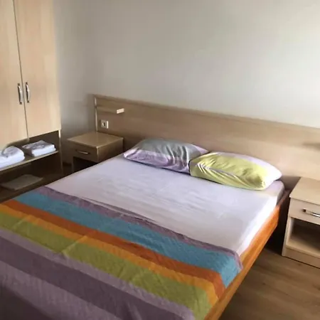 Marmada Marmara Adası